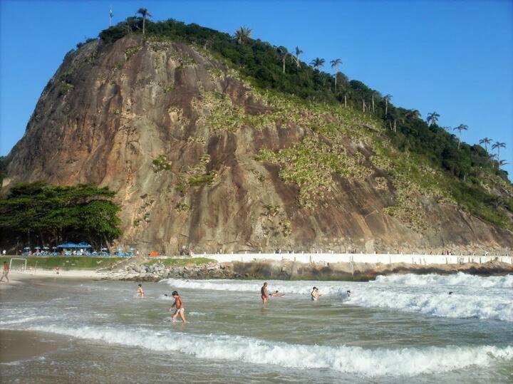 Rio Guesthouse - Um Quarteirao Da Praia De Copacabana Rio de Janeiro Dış mekan fotoğraf