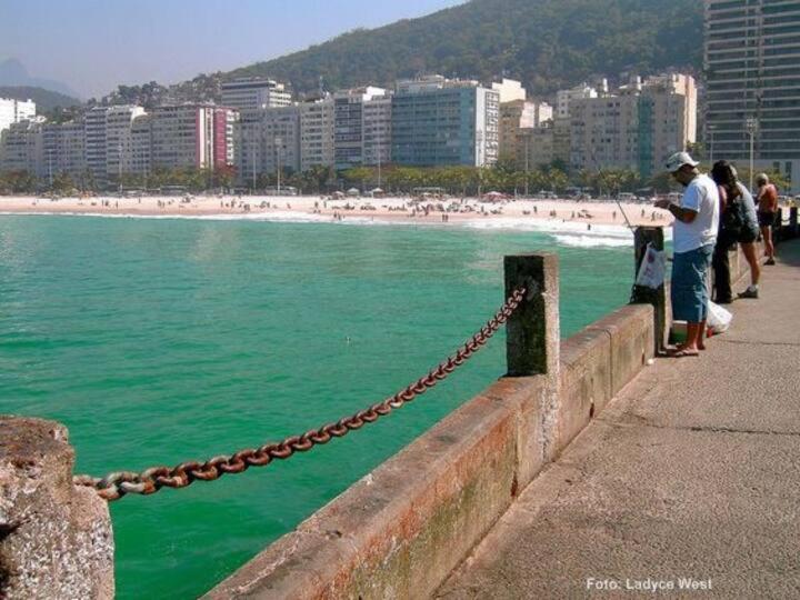 Rio Guesthouse - Um Quarteirao Da Praia De Copacabana Rio de Janeiro Dış mekan fotoğraf