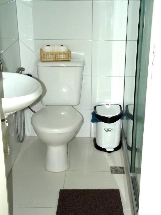 Rio Guesthouse - Um Quarteirao Da Praia De Copacabana Rio de Janeiro Dış mekan fotoğraf